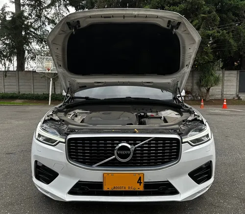 Volvo XC60 2.0 T5 Awd R-design