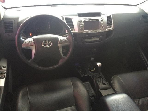 Hilux Cd Srv D4-d 4x4 3.0 Tdi Diesel Aut