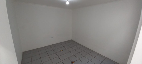 Casa Dos Pisos De Construccion Completa