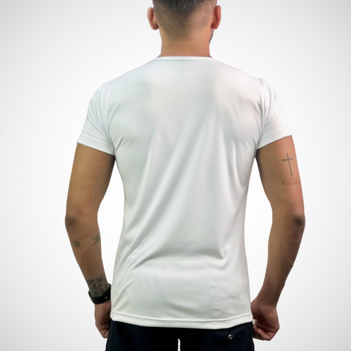 Imagem 3 de 3 de Camiseta Dry Fit Masculina