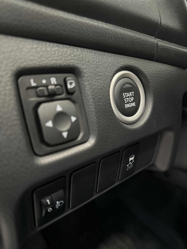 Mitsubishi L200 2.4 Di-d High Power 181cv Cuero