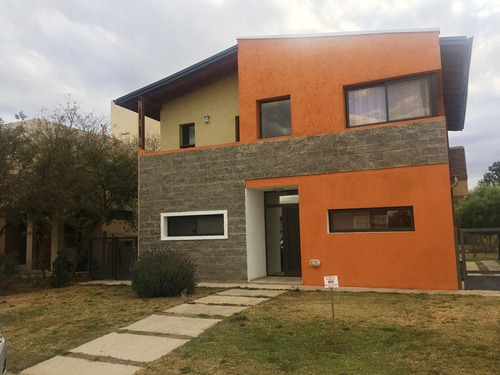 Las Cañitas, Casa En Venta!