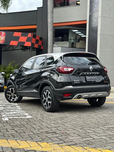 Renault Captur 2.0 Intens Bose