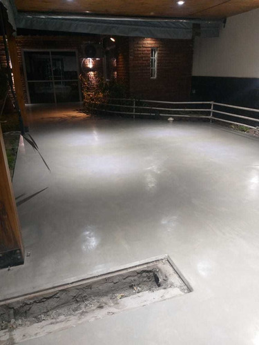 Imagen 6 de 6 de Microcemento Alisado En Escaleras ,terrazas, Mesadas, Baños