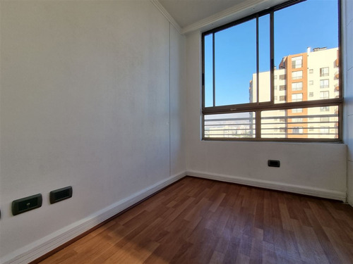 Departamento En Venta De 2 Dorm. En Ñuñoa