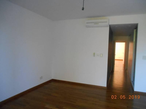 Imagen 7 de 28 de Departamento En Venta De 3 Ambientes Con 2 Cocheras En Planta Baja Con Jardín Propio En B° Los Robles. Tigre