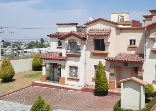 Gran Casa En Privada Barahona 9 Colonia Vilas Delreal Tecamac Me