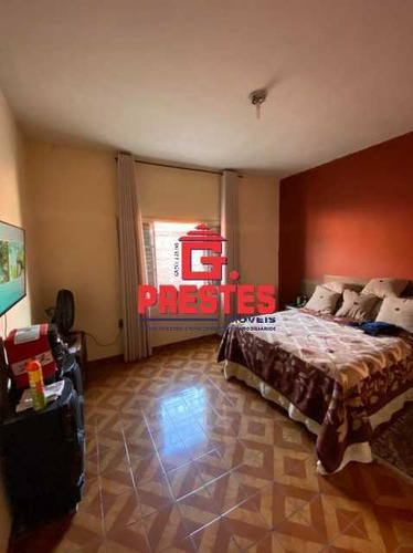 Imagem 7 de 15 de Casa De Rua-à Venda-jardim Parada Do Alto-sorocaba - Stca30308