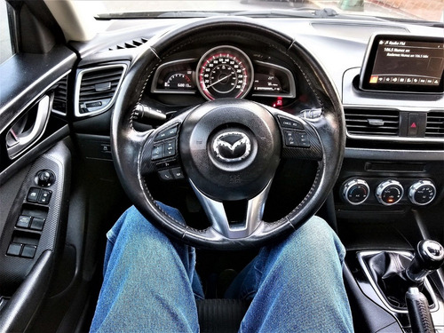 Imagen 13 de 15 de Mazda 3 Hb Sport Estandar 2015 70 Mil Kms Factura De Agencia