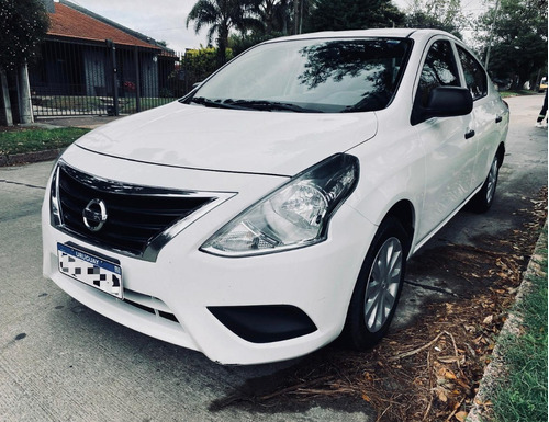 Nissan Versa 1.6 Drive At