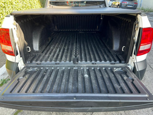 Volkswagen Saveiro 1.6 Robust Cab. Simples 16v Total Flex 2p