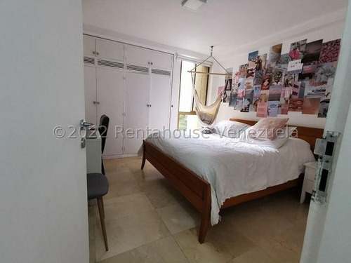 Imagen 19 de 22 de Mls. #22-22192 Hermoso Apartamento,espacioso, Con Claridad Natural Que Hace Sentir Un Hogar Cálido Y De Confort , Pisos De Mármol , Cocina Actualizada. Afm.