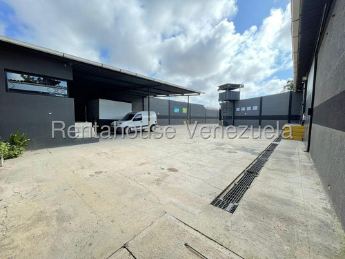 Venta De Galpon Ubicado En La Puerta Maraven