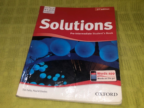 Solutions / Pre- Intermediate Student's Book - Oxford