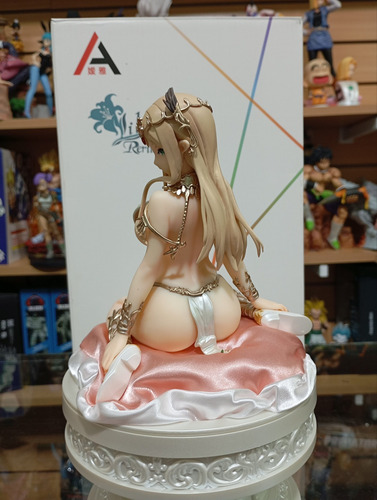 Figura Coleccionable Lily Rerium Elfa Reina Sexy 26cm