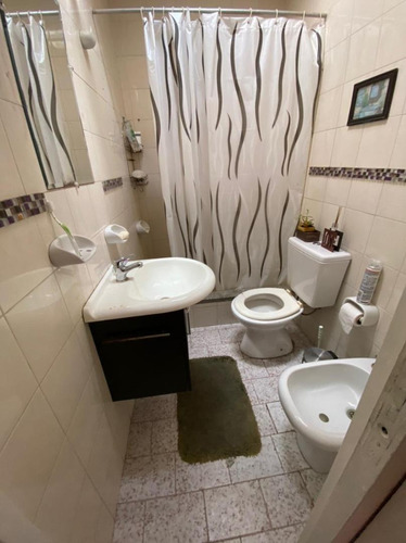 Imagen 8 de 14 de Castelar Norte Departamento Pb Con Patio, Jardín Y Parrilla