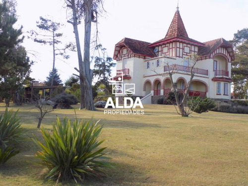 Casa Proa Al Mar Piriápolis 6 Dorms Venta Ca100521
