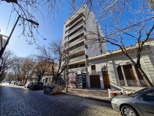 Imagen 2 de 13 de Departamento De 2 Dormitorios En Venta En La Plata Calle 39 E/ 3 Y 4 - Dacal Bienes Raíces
