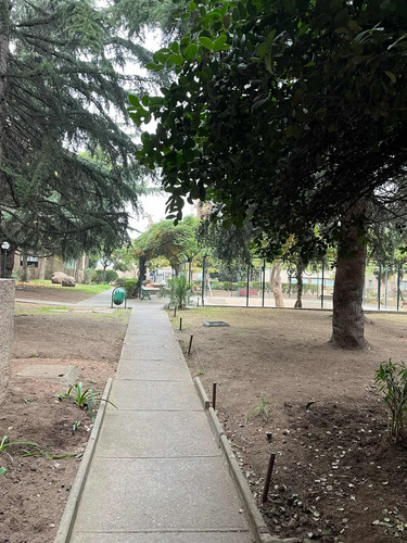 Departamento En Condominio Raúl Labbe