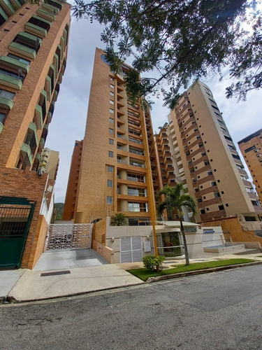 Imagen 1 de 19 de Res. Acrópolis. Trigaleña Alta Vende Luz Castro Obra Blanca