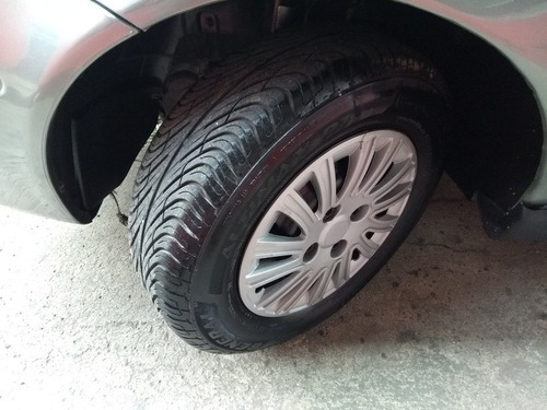 Imagem 11 de 12 de Fiat Siena 2005 1.0 Fire 4p
