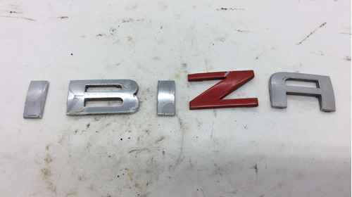 Emblema  Ibiza  Trasero Seat Ibiza 1.2l L4 2014