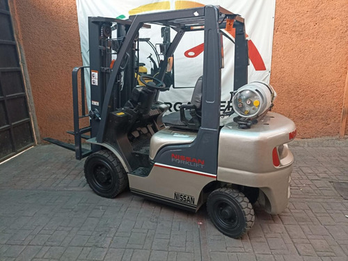 Montacargas Nissan 5000 Libras