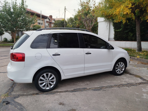 Volkswagen Suran 1.6 Trendline 11b