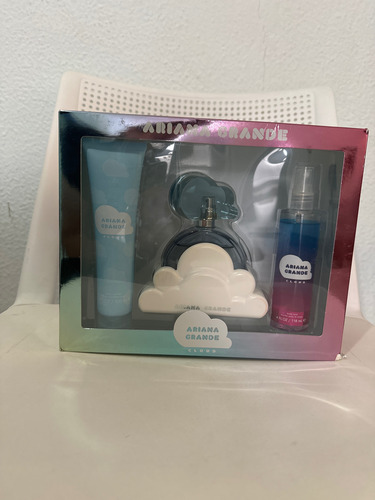 Cloud Ariana Grande Kit