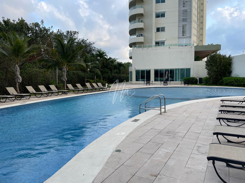 Departamento En Venta Con O Sin Muebles En Isola, Cancún