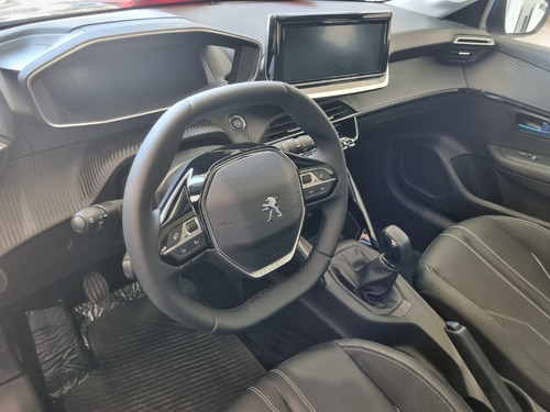 Imagen 13 de 20 de Peugeot 208 Allure Pack Tiptronic 1.6 2023 D
