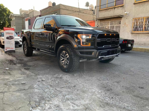 Imagen 3 de 10 de Ford Lobo Raptor