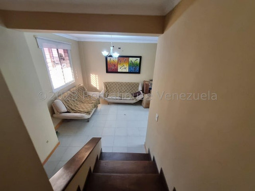 Casa En Venta En Ciudad Roca Al Este De Barquisimeto Cod: 25-8708 Jpg