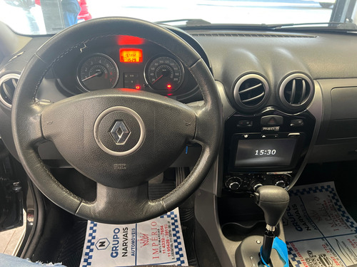Renault Logan 1.6 16v Expression Hi-flex Aut. 4p