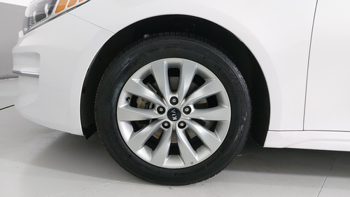 Kia Optima 2.4 EX AUTO