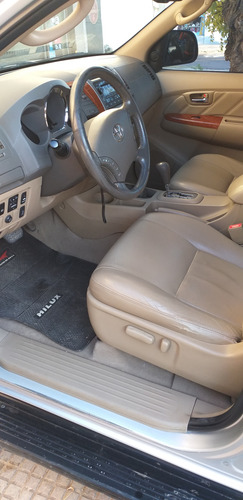 Toyota Hilux SW4 3.0 I Srv C/cuero 4x4 (2009)
