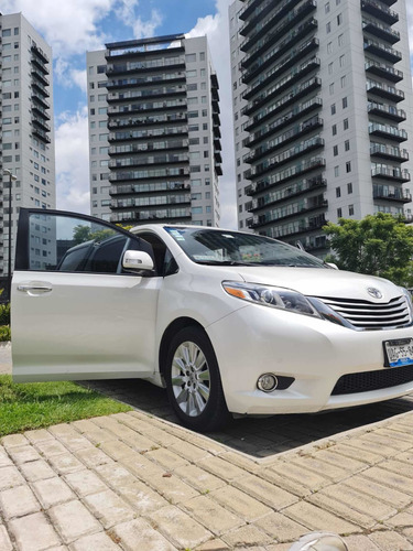 Imagen 9 de 15 de Toyota Sienna 2015 Limited V6
