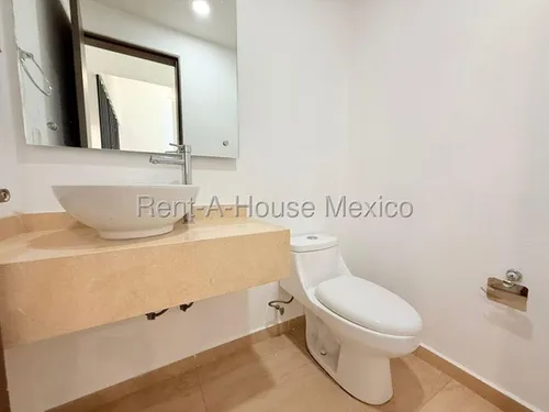 Casa En Renta En Zakia, Querétaro Sr
