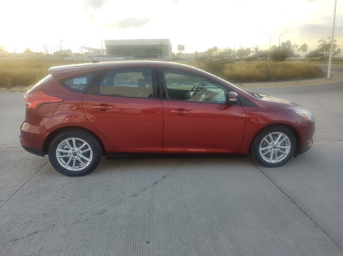 Imagen 5 de 15 de Ford Focus 2015 2.0 Se Hchback At