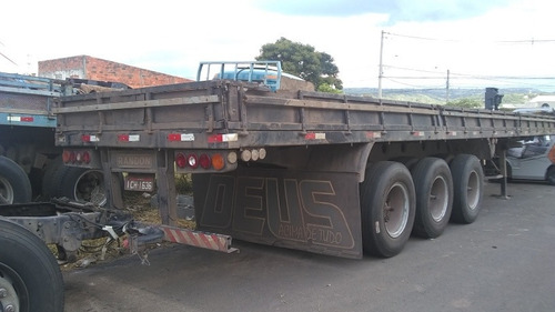 Carreta. 3 Eixos