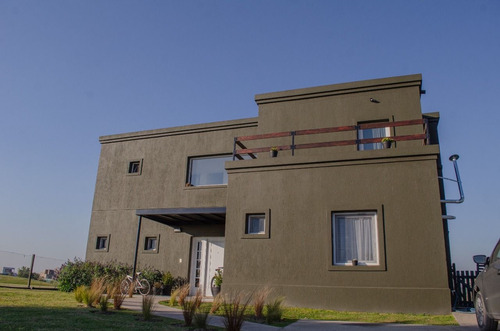 Imagen 4 de 20 de Casa En Venta En El Canton Golf