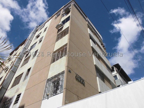 Hermoso Apartameto En Alquiler Los Palos Grandes Mls #24-25305