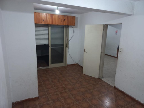 Imagen 6 de 15 de Oportunidad!! 2 Ph 3 Ambientes Y Monoambiente