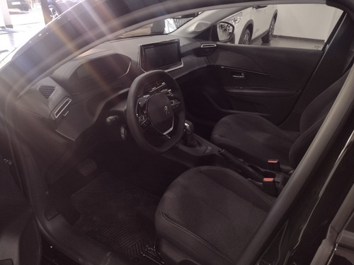 Imagen 17 de 17 de Peugeot 208 Active Pack 1.6 Manual