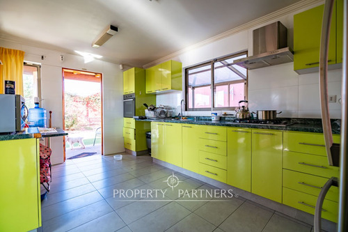 Arriendo Casa Amoblada Con Excelente Ubicación En ...