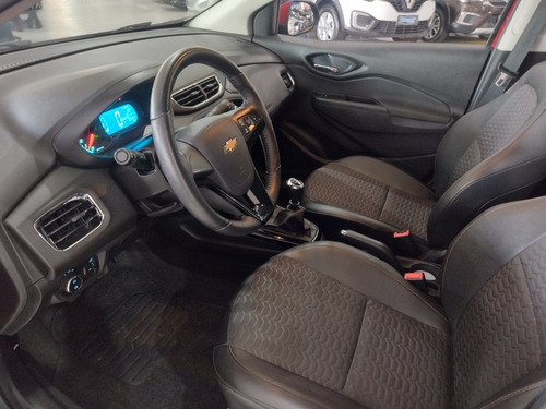 Imagem 11 de 15 de Chevrolet Onix 2018 1.4 Ltz 5p