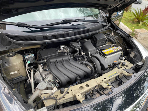 Imagem 11 de 13 de Nissan/ Versa Unique 1.6 16v 2016!! Novo
