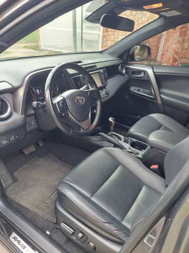 Imagen 4 de 7 de Toyota Rav4