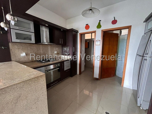 María Gabriela Martínez Vende Elegante Apartamento En Este Barquisimeto, Amplias Habitaciones, Cocina Moderna, Bella Sala, Terraza, Parrillera Perfecta Para Reuniones, Parque Infantil, Vigilancia 24/7