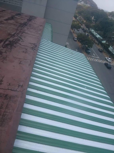 Toldo Aluminio, Reja, Puerta De Baño, Ventana Panorámica